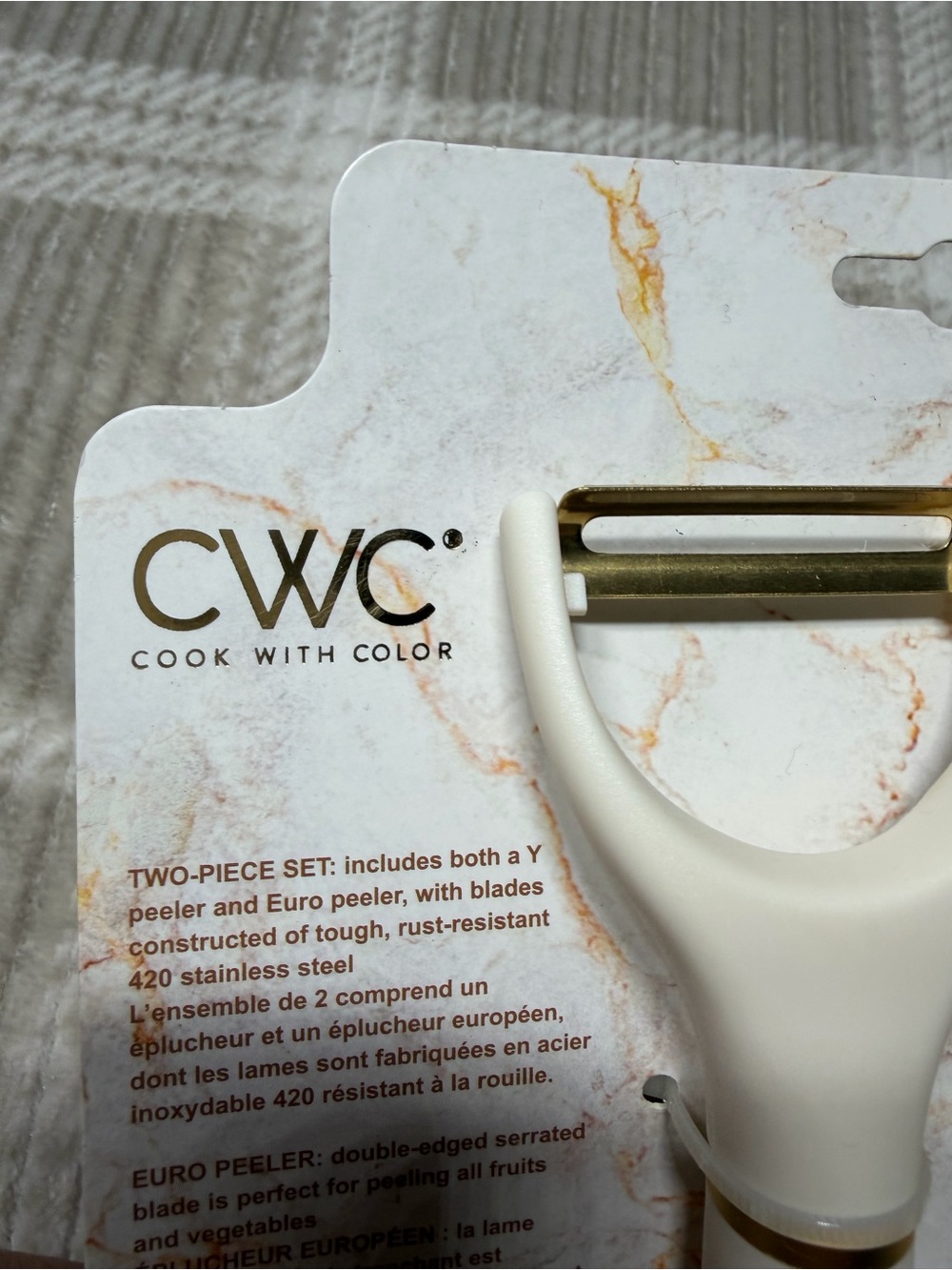 CWC White & Gold 2-Piece Peeler Set – Cook With Color - Picture 3 of 5